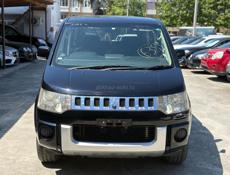 Mitsubishi Outlander XL