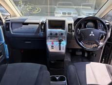 Mitsubishi Outlander XL