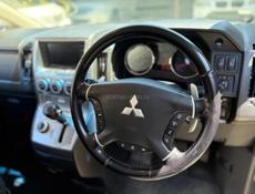 Mitsubishi Outlander XL