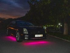 Cadillac STS