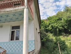 Дом в Сухуми в районе турбазы.