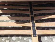 Продам кровать с матрасом двухспальная 160*200
