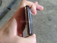 Продаю айфон 11 про 