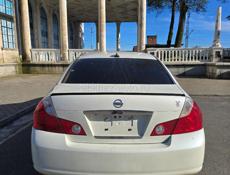 Nissan fuga