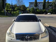 Nissan fuga
