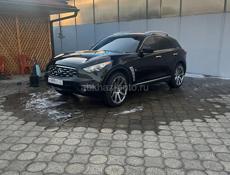 Infiniti