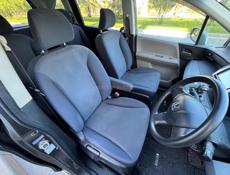 Honda FR-V