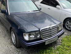 Mercedes-Benz 124