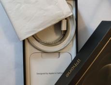 12 Pro 256 GB. 