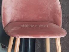 Стол с стульями срочно 
