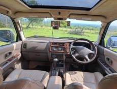 Mitsubishi Challenger