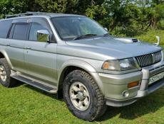Mitsubishi Challenger