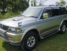 Mitsubishi Challenger