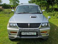 Mitsubishi Challenger