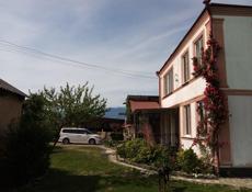 Прекрасный дом на Золотой Берегу 330 кв. 