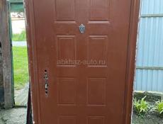 Продам беушные двери китайские за 1 штуку 4 тыши торг