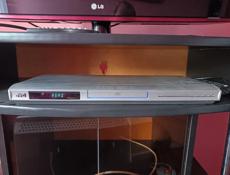 Продам DVD проигрыватель JVC
