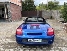 Toyota MR 2