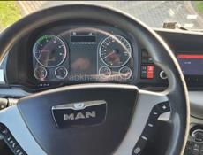 MAN