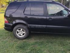 Mercedes-Benz ML