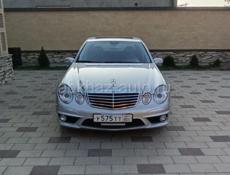 Mercedes-Benz 200-Series