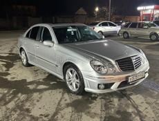 Mercedes-Benz 200-Series