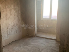 Бзыбь.трёхкомнатная.