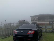 Ford Taurus