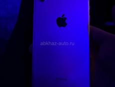 Продаю телефон IPhone 7 память 128 камера чуть мутная в остальном норм, цена 5000р торг !!!