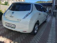 Nissan Largo