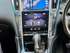Infiniti Q30