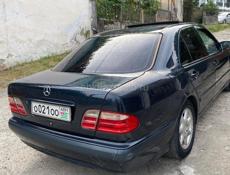 Mercedes-Benz E-Класс