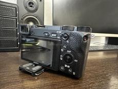 Продается фотоаппарат Сони 6300