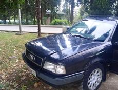 Audi 80