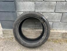 R18 235/50 шины как новые 4 штуки 