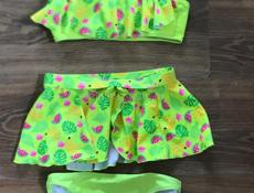 Продам детский купальник на 6-7 лет 