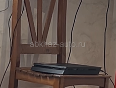 Продаю ps4 slim 