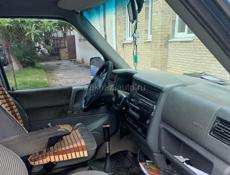 Volkswagen Caravella