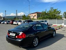 Infiniti M35