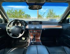 Infiniti M35