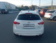 Infiniti FX
