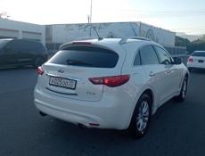 Infiniti FX