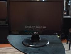 ПРОДАМ МОНИТОР 19 ДЮЙМОВ. !! ФИРМА LG