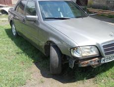 Mercedes-Benz S-Класс