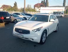 Infiniti FX