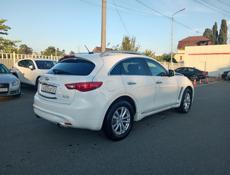 Infiniti FX