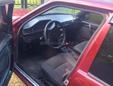 Mercedes-Benz 124