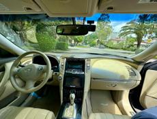 Infiniti FX
