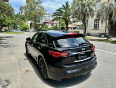 Infiniti FX