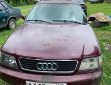 Audi 100 Avant